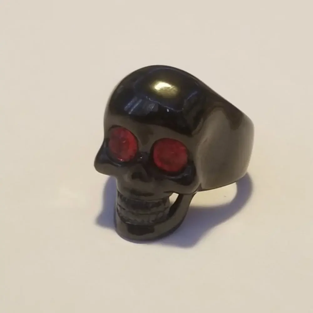 New black stainless steel skull ring size‎ 14
